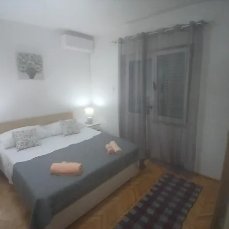 Piko Apartman *